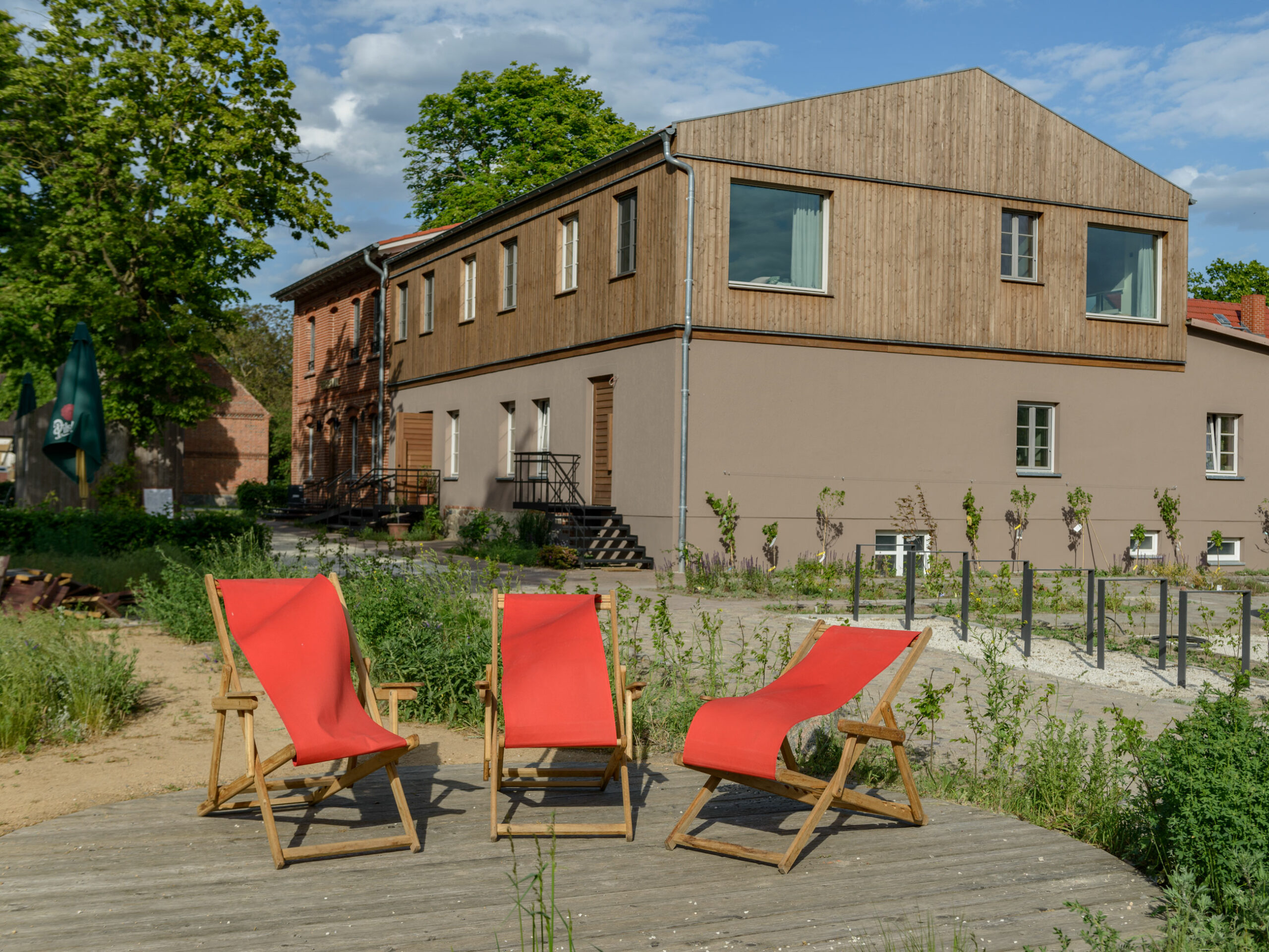 Kastanie_Gaststätte_Pension_Bar_Festsaal_Ferienwohnungen_Öffentlich_Sanierung_Biergarten_Karwe_07